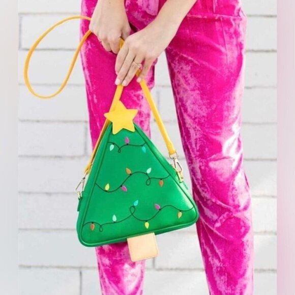 "Can't Clutch" This Christmas Tree Bag - Green/Multi. NWT - Picture 6 of 11